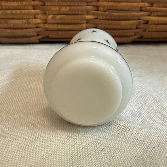 Portieux Vallerysthal Antique Mini Gold Gilt Star White Opaline French Bud Vase - Picture 4 of 8